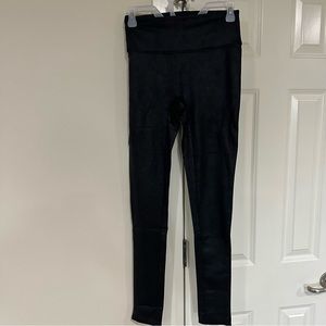 Women’s Size XST All Worthy by Hunter McGrady Black Faux Leather Leggings